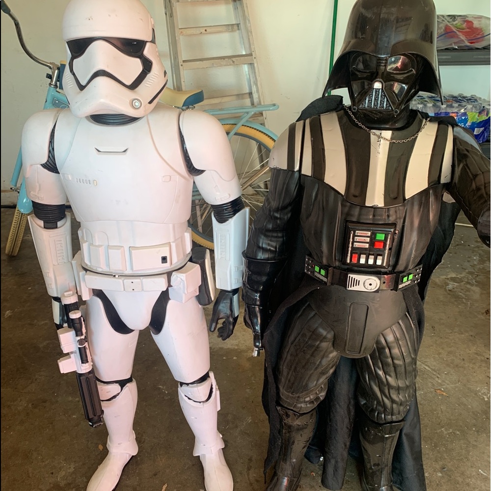 Star Wars collector 4 foot figure